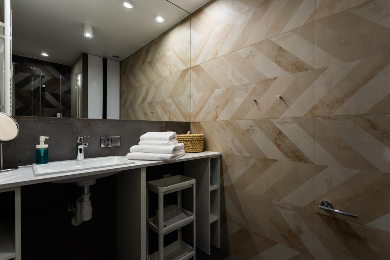 Luxurycity Apartment With Terrace Wroclaw Dış mekan fotoğraf