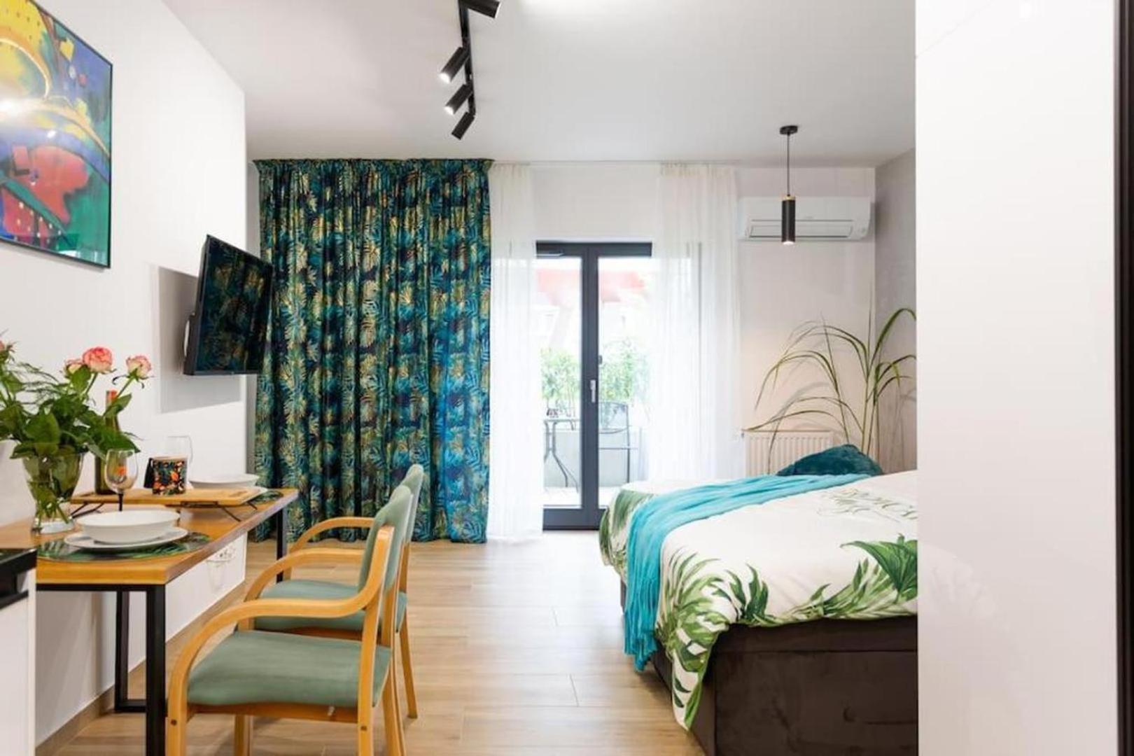 Luxurycity Apartment With Terrace Wroclaw Dış mekan fotoğraf